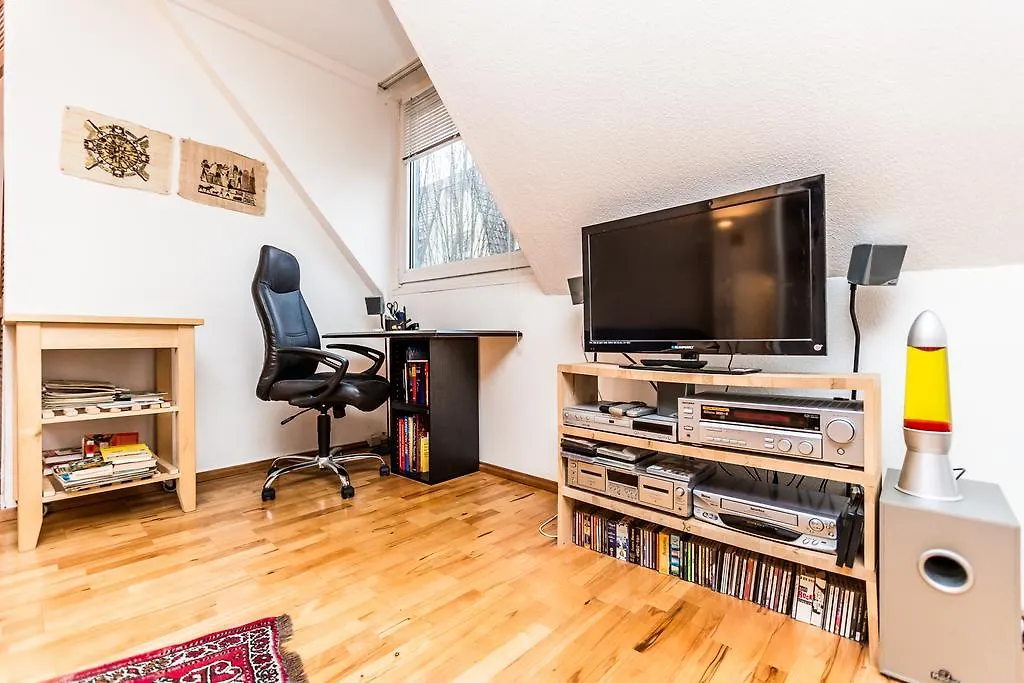 Apartment Koln Nippes Germany